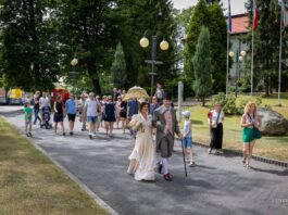 Zdjęcie z wydarzenia: Spacer z Wengerskimi po pilchowickich zakątkach